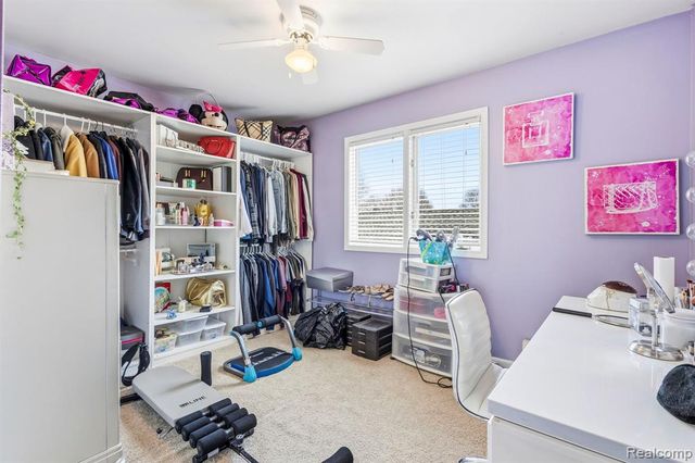 39810 Wilmette Drive, Sterling Heights, MI 48313