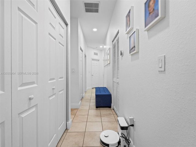 3701 NE 4th St, Homestead, FL 33033