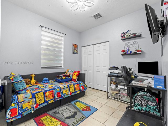 3701 NE 4th St, Homestead, FL 33033