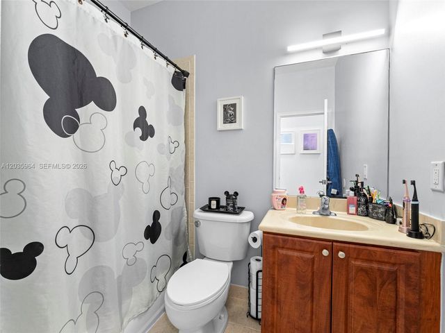 3701 NE 4th St, Homestead, FL 33033