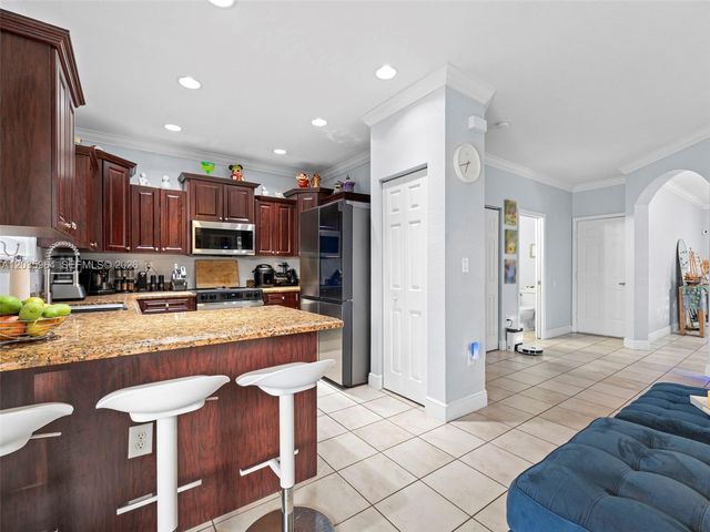 3701 NE 4th St, Homestead, FL 33033