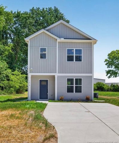 1019 E Harnett Street, Dunn, NC 28334
