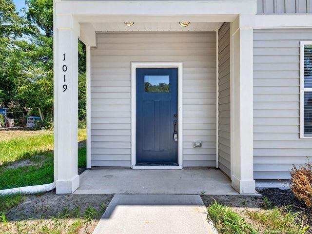 1019 E Harnett Street, Dunn, NC 28334