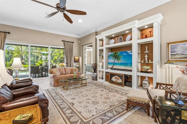 5010 TOBERMORY WAY, Bradenton, FL 34211
