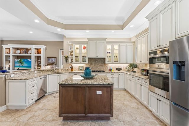 5010 TOBERMORY WAY, Bradenton, FL 34211