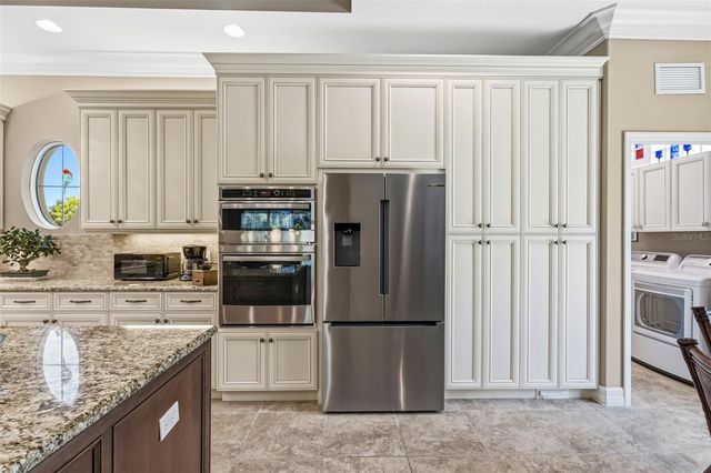 5010 TOBERMORY WAY, Bradenton, FL 34211