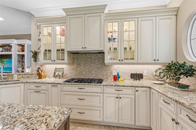 5010 TOBERMORY WAY, Bradenton, FL 34211