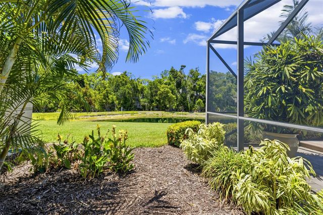 5010 TOBERMORY WAY, Bradenton, FL 34211