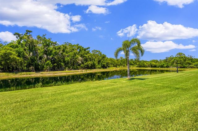 5010 TOBERMORY WAY, Bradenton, FL 34211