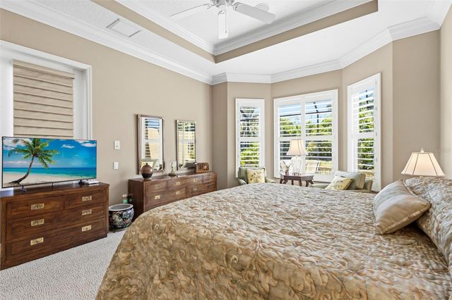 5010 TOBERMORY WAY, Bradenton, FL 34211