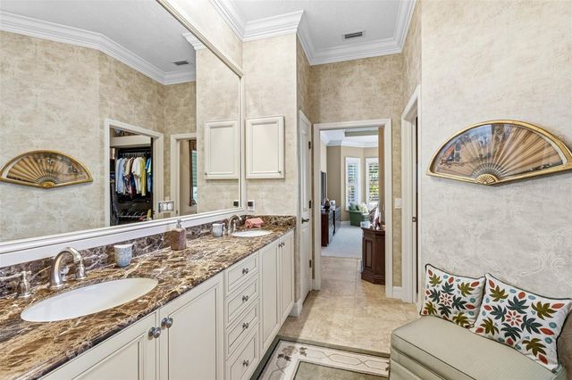 5010 TOBERMORY WAY, Bradenton, FL 34211