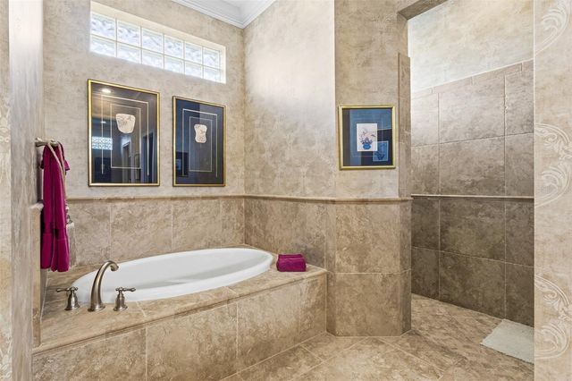 5010 TOBERMORY WAY, Bradenton, FL 34211