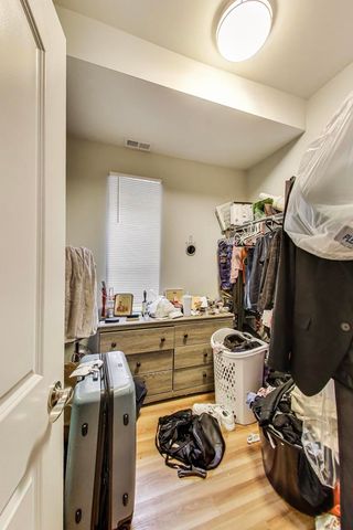 3623 S EMERALD Avenue, Chicago, IL 60609