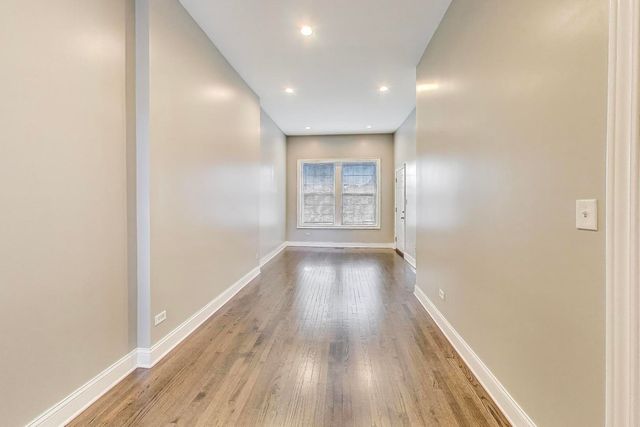 3623 S EMERALD Avenue, Chicago, IL 60609