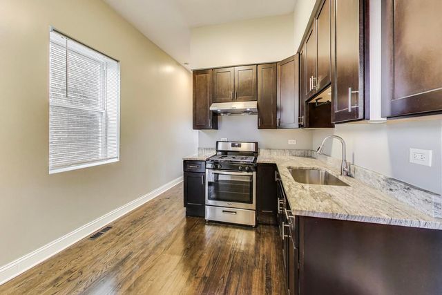 3623 S EMERALD Avenue, Chicago, IL 60609