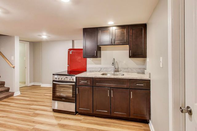 3623 S EMERALD Avenue, Chicago, IL 60609