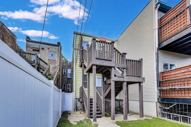 3623 S EMERALD Avenue, Chicago, IL 60609