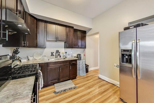 3623 S EMERALD Avenue, Chicago, IL 60609