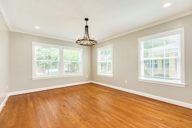 36 Cedar Lawn Circle, Galveston, TX 77551
