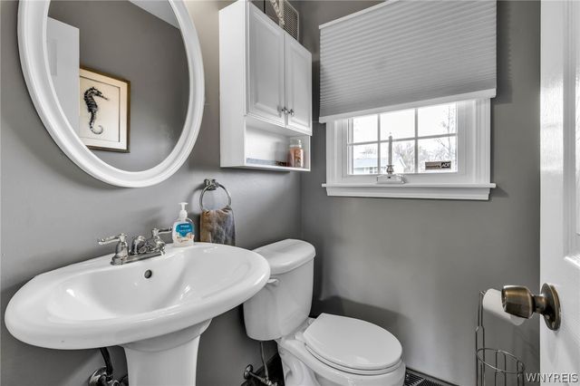 1976 Marjorie Road, Grand Island, NY 14072