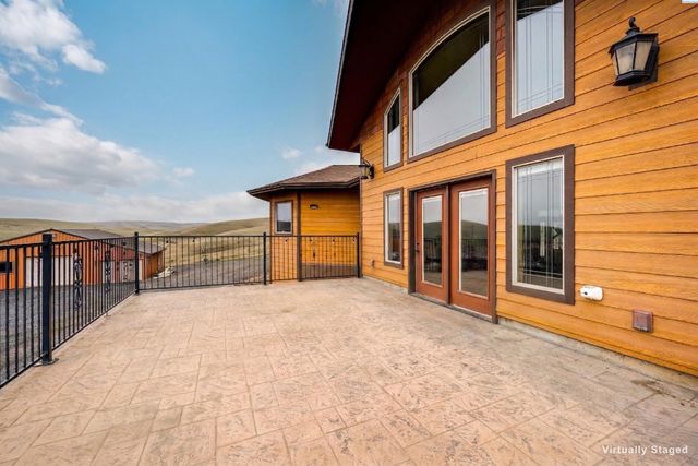 3802 Palouse Albion Rd, Pullman, WA 99163