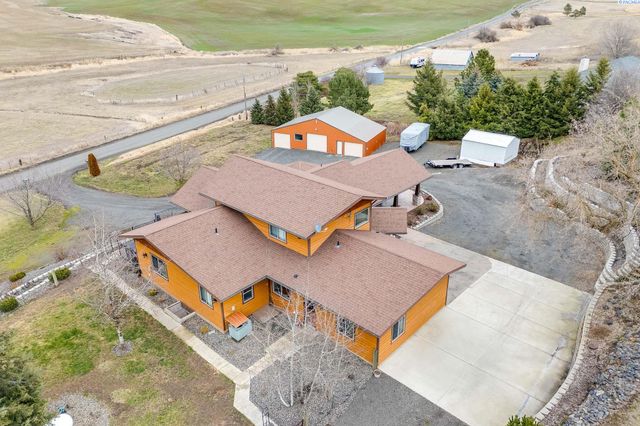 3802 Palouse Albion Rd, Pullman, WA 99163