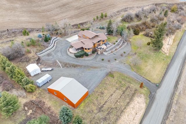 3802 Palouse Albion Rd, Pullman, WA 99163