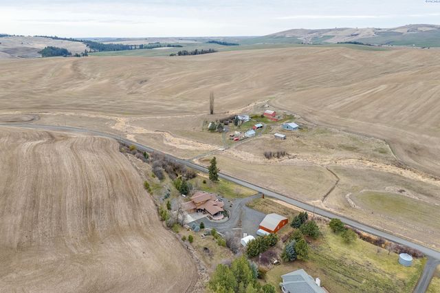 3802 Palouse Albion Rd, Pullman, WA 99163
