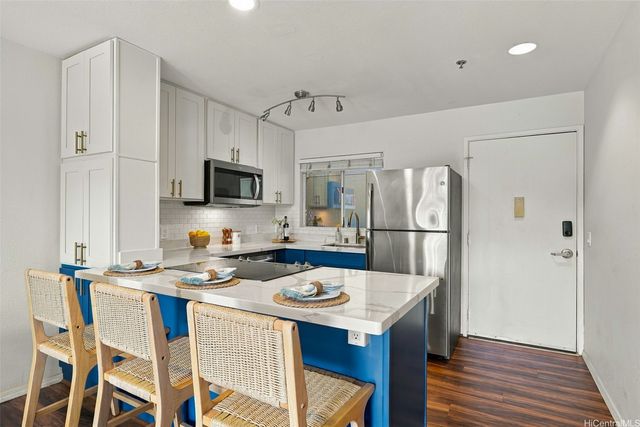 711 Wailepo Place 205, Kailua, HI 96734