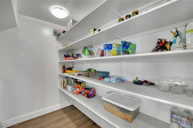 737 Foreign Reef Way, Las Vegas, NV 89138