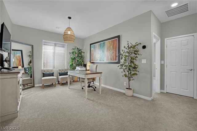 737 Foreign Reef Way, Las Vegas, NV 89138