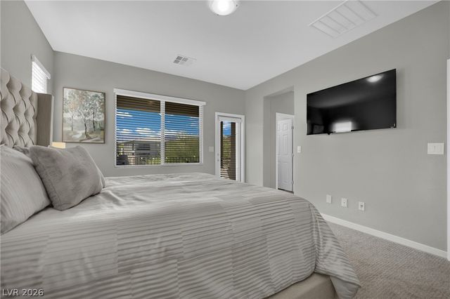 737 Foreign Reef Way, Las Vegas, NV 89138