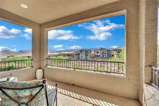 737 Foreign Reef Way, Las Vegas, NV 89138