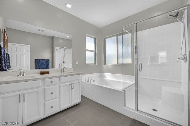 737 Foreign Reef Way, Las Vegas, NV 89138