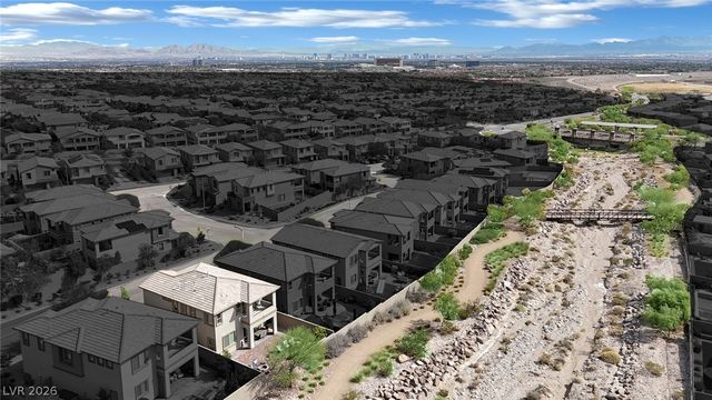 737 Foreign Reef Way, Las Vegas, NV 89138