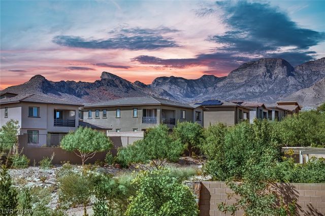 737 Foreign Reef Way, Las Vegas, NV 89138