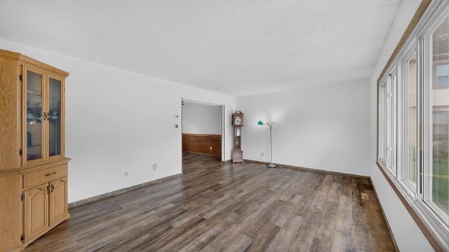4015 Mary Lane NW, Rochester, MN 55901