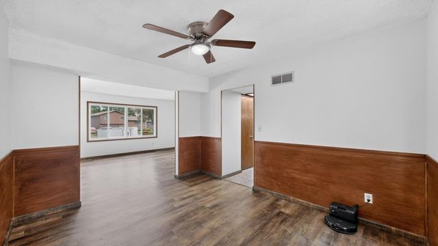 4015 Mary Lane NW, Rochester, MN 55901