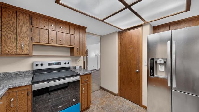 4015 Mary Lane NW, Rochester, MN 55901