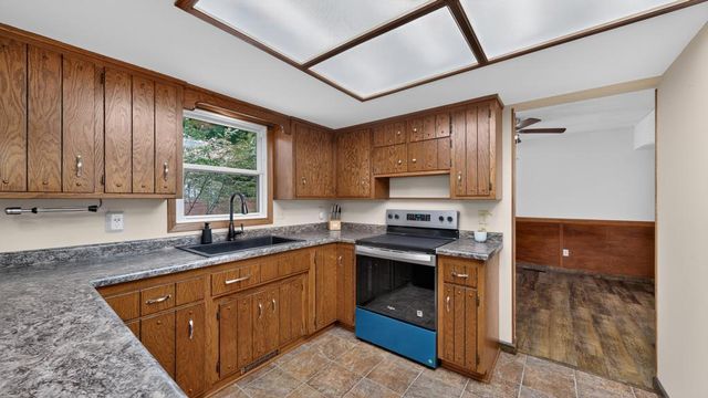 4015 Mary Lane NW, Rochester, MN 55901
