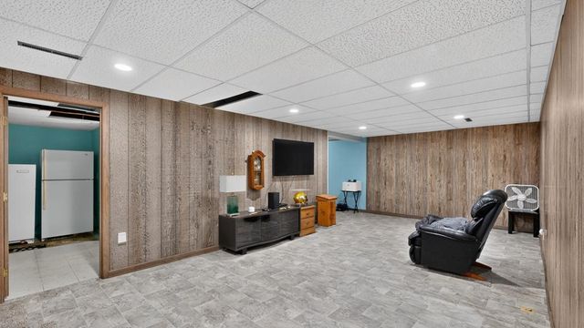 4015 Mary Lane NW, Rochester, MN 55901
