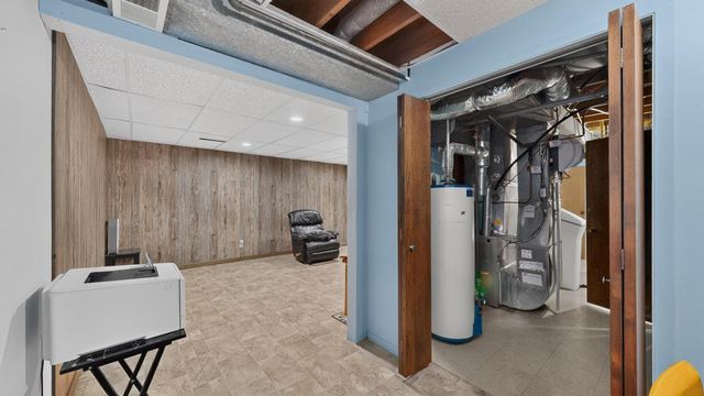 4015 Mary Lane NW, Rochester, MN 55901