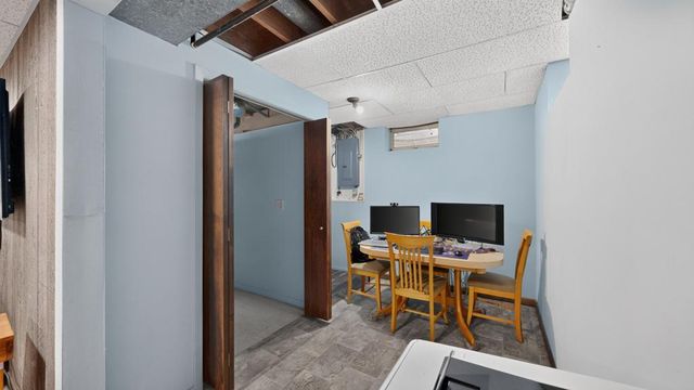 4015 Mary Lane NW, Rochester, MN 55901