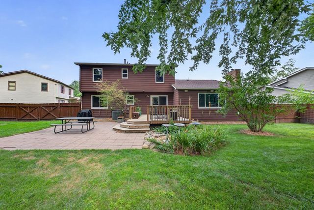 4015 Mary Lane NW, Rochester, MN 55901