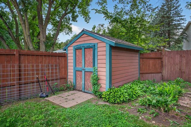 4015 Mary Lane NW, Rochester, MN 55901