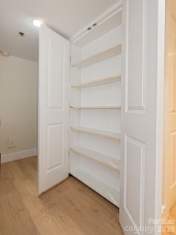 37 Hiawassee Street W103, Asheville, NC 28801