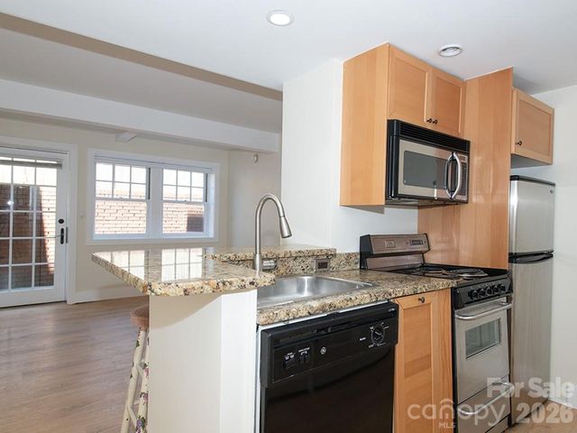 37 Hiawassee Street W103, Asheville, NC 28801