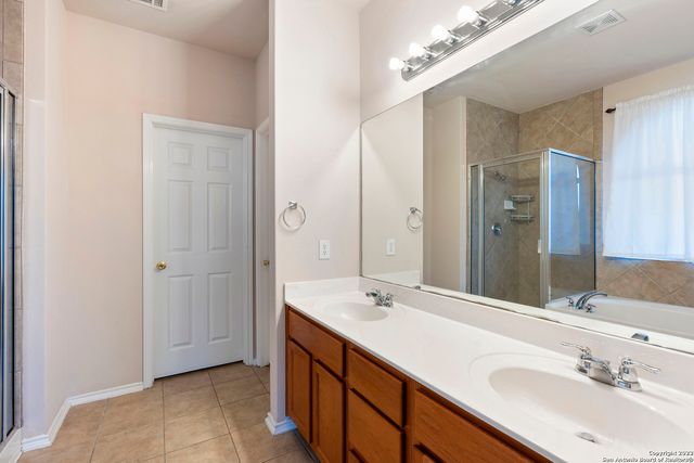 204 FIREBIRD RUN, Cibolo, TX 78108