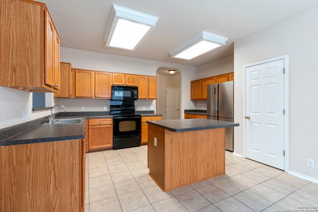 204 FIREBIRD RUN, Cibolo, TX 78108