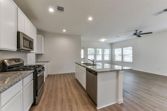 3906 Sugardale Street, Baytown, TX 77521